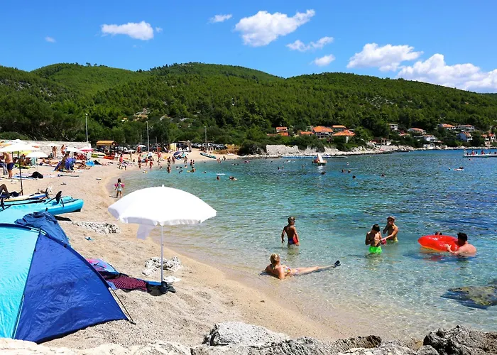 Family Friendly House With A Swimming Pool Prizba, Korcula - 9178 Feriehus