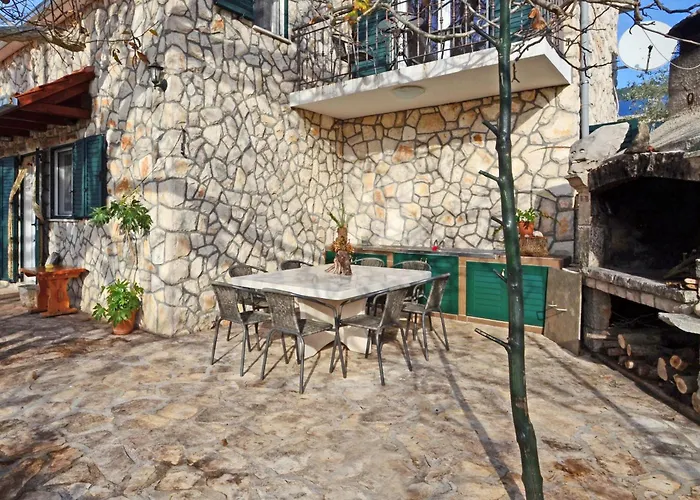 Family Friendly House With A Swimming Pool Prizba, Korcula - 9178 Blato (Korcula)