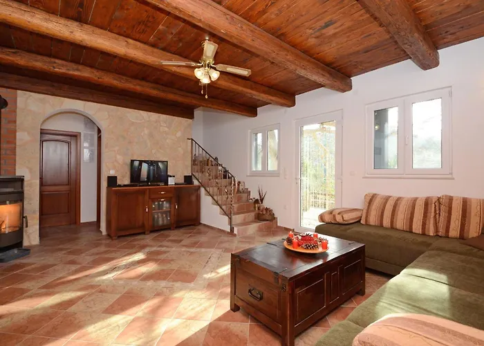 Feriehus Family Friendly House With A Swimming Pool Prizba, Korcula - 9178 Blato (Korcula)