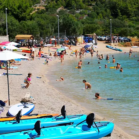 Vakantiehuis Family Friendly House With A Swimming Pool Prizba, Korcula - 9178