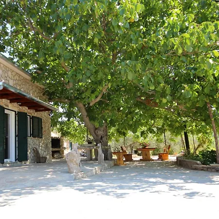 Holiday home Family Friendly House With A Swimming Pool Prizba, Korcula - 9178 *