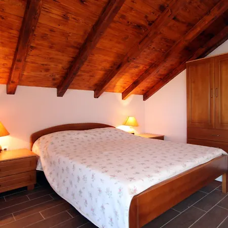 Family Friendly House With A Swimming Pool Prizba, Korcula - 9178 Holiday home Blato (Korcula)