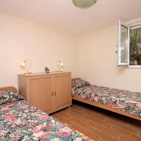 Family Friendly House With A Swimming Pool Prizba, Korcula - 9178 Holiday home *