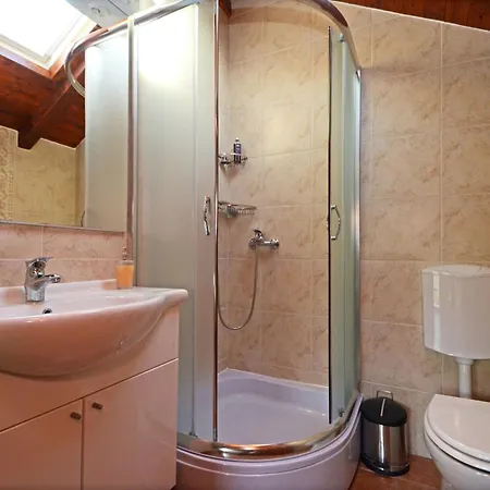 Holiday home Family Friendly House With A Swimming Pool Prizba, Korcula - 9178