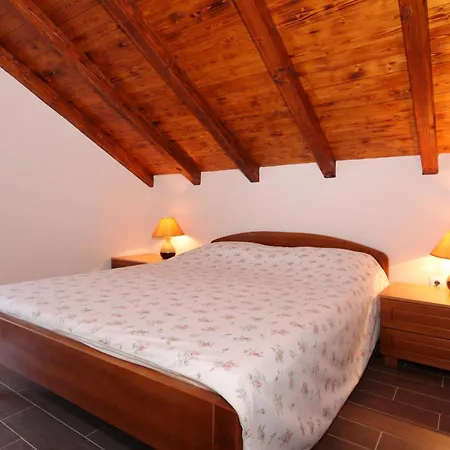 Holiday home Family Friendly House With A Swimming Pool Prizba, Korcula - 9178 Blato (Korcula)