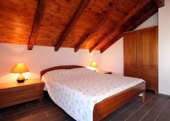 Family Friendly House With A Swimming Pool Prizba, Korcula - 9178 Casa de Férias Blato (Korcula)