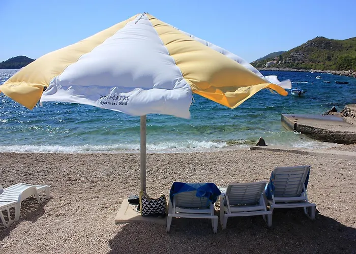 Vakantiehuis Family Friendly House With A Swimming Pool Prizba, Korcula - 9178 *