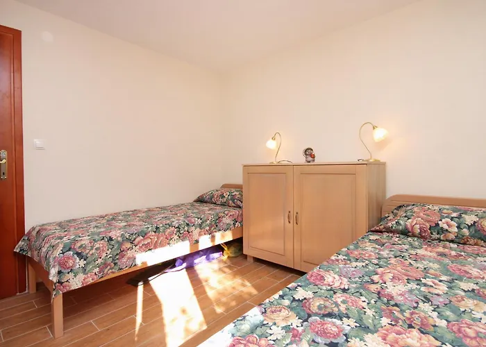 Family Friendly House With A Swimming Pool Prizba, Korcula - 9178 Blato (Korcula)